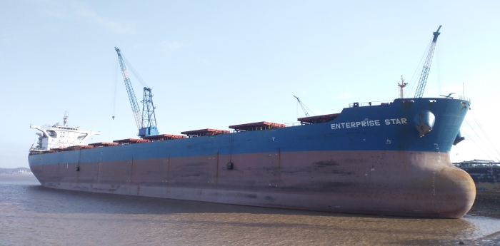 ENTERPRISE  STAP 企业之星     中国香港   29546    散货船  脱硫塔安装.jpg